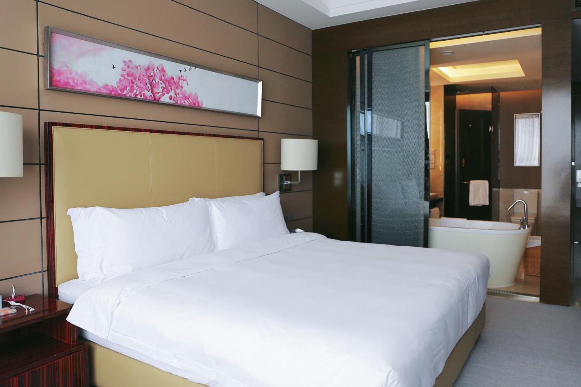 Crowne Plaza Shenzhen Longgang City Centre By Ihg Zewnętrze zdjęcie